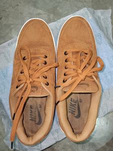 Mens Casual Brown Shoes Uk 8 Size.