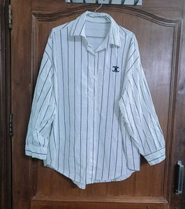 Striped white Shirt