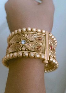 Antique Gold-Plated Bangle Set