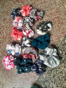 12pcs Of Random Scruncies