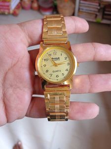 Vintage HMT Quartz Gold-Tone Watch