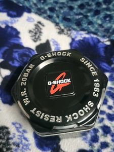 G-Shock Unisex Watch - Durable and Stylish!