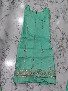 Kurta Set With Dupatta