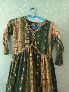 Green Kurti