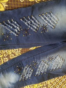 Embellished High-Waisted Jeans