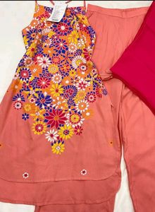 Kurta Set With Dupatta