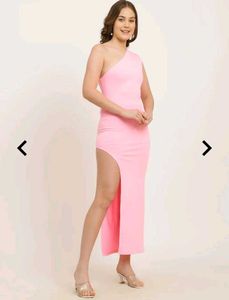 Chic Pink One-Shoulder Maxi Dress