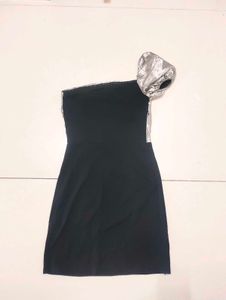 One Shoulder Mini Dress🤍