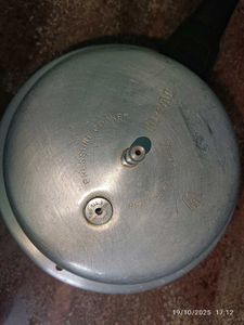 2 litre ideal Pressure Cooker