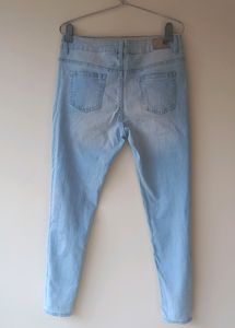 Mid Waisted Light Blue Jeans For Women