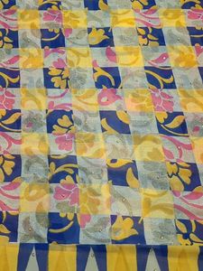 Vintage Floral Print Fabric Saree🥻