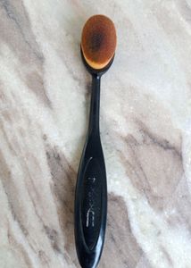 Combo 3 Product  Foundation,Pirmer N brush blender