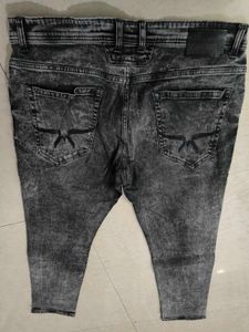 Stylish Gray Wash Denim Jeans