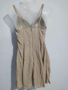 CUTE POLKA DOTS DRESS