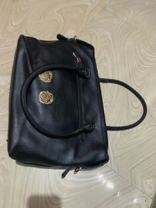Code Women’s Black Leather Tote Bag