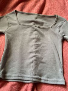 Grey Ribbed Full Sleeved Top🩶🦈