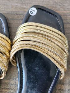 Stylish Black &amp; Gold Slides