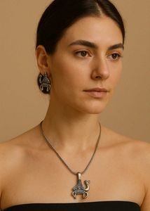 Camel Jewelry Set