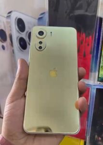 Y 16 Mobile Back Panel Design