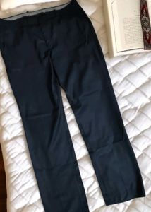 Men Textured Slim Fit Semi Formal Trouser Pant