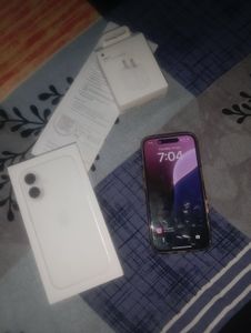 iPhone 16 - Excellent Condition!