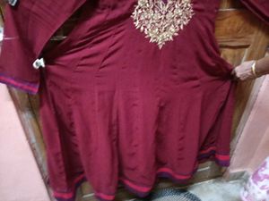 GentlyUsedElegant MaroonShiffonGeorget LongKurta