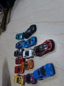 13 Hotweels With Plastic Box No Coins Offer