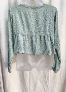 1881. Pastel Top with Bow Detail