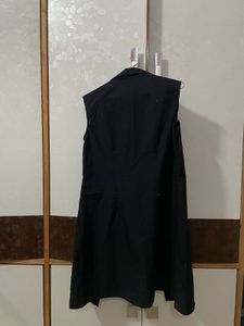 Sleeveless Black Dress