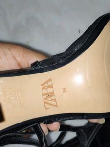 Zara Brand New Black Heels