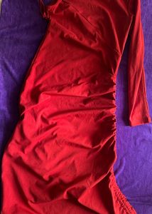 Elegant Red Midi Dress