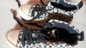 Black N White ZARA Sneakers