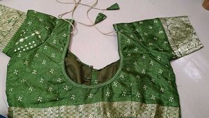 Green Bandhni Silk Saree With Blouse