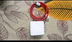 SUPERVOOC NEW AND ORIGINAL 80 WATT MOBILE CHARGER