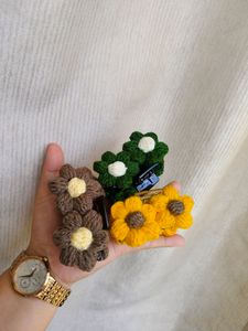 Crochet Flower Clutch