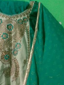 Women Green Suit And Salwar.....