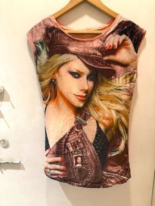 Avril Lavigne Graphic Tank Top (Rare Find)