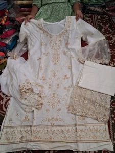 Elegant Embroidered Kurta Set