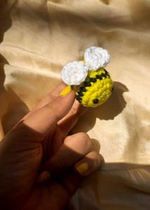 Bee Crochet