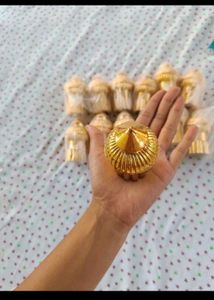 curtains holder show piece 13