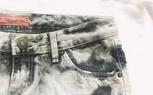 denim mini skirt !