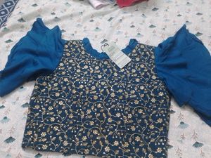 Buy One Get Gift 🎁