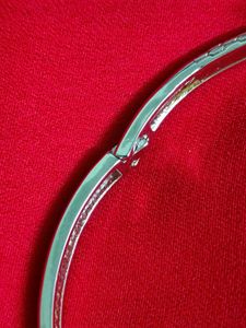 Elegant Snake Design Bracelet – Brand New &amp; Unused