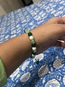 dark green Beaded Bracelet  gre