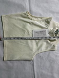 WITH TAG Sleeveless Crop Top