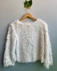 Authentic VINCE CAMUTO Brand Fur Cozy Sweatshirt