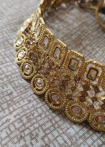 Beautiful Necklace With Earrings