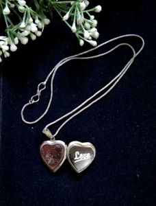 ❤Heart Locket Necklace❤