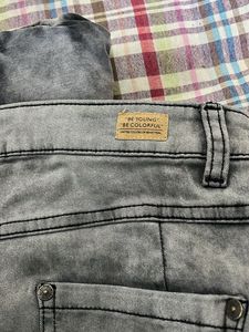 Grey Wash Distressed Jeans