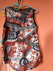 Patterned Sleeveless Top